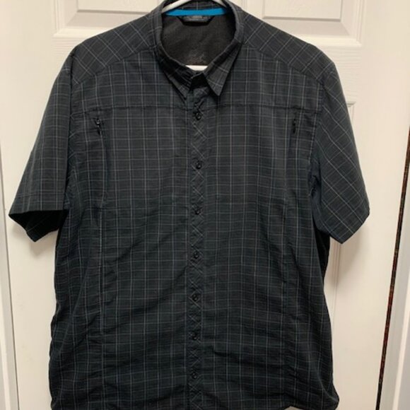 ACRTERYX Other - ARCTERYX MENS  SHORT SLEEVE  DRESS SHIRT